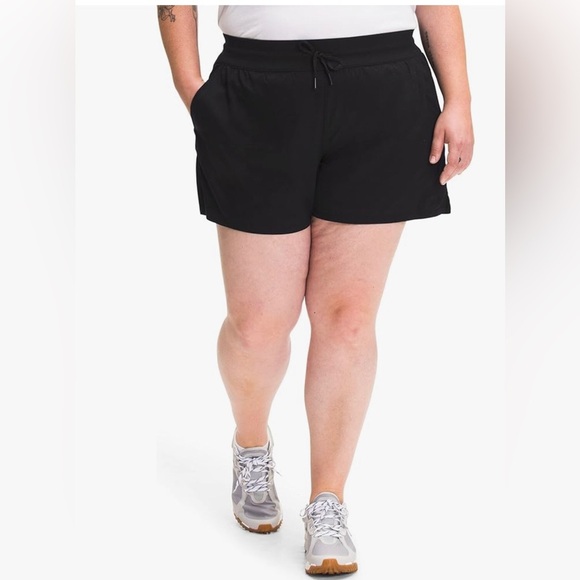 The North Face Women's Black Aphrodite‎ Motion flash dry active Shorts size 3XL - Picture 1 of 8